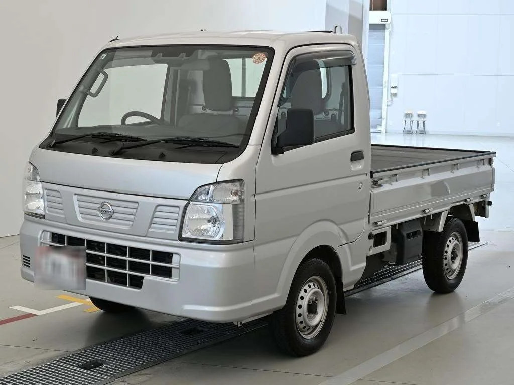 Nissan NT100 Clipper DR16T 2020